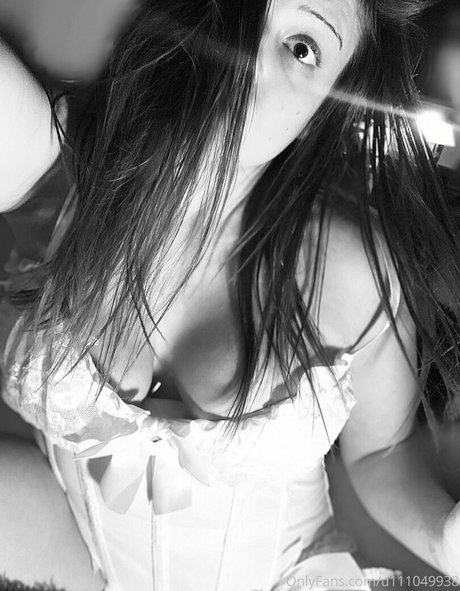 pregnant threesome onlyfans hot sex image