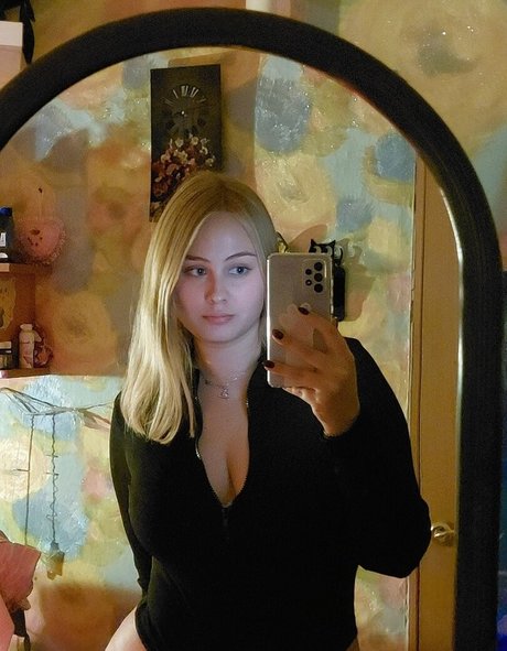 gossamerd perfect model pic