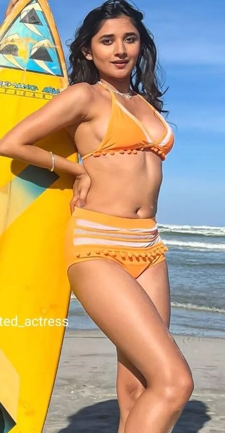 Kanika Mann erotic actress pic
