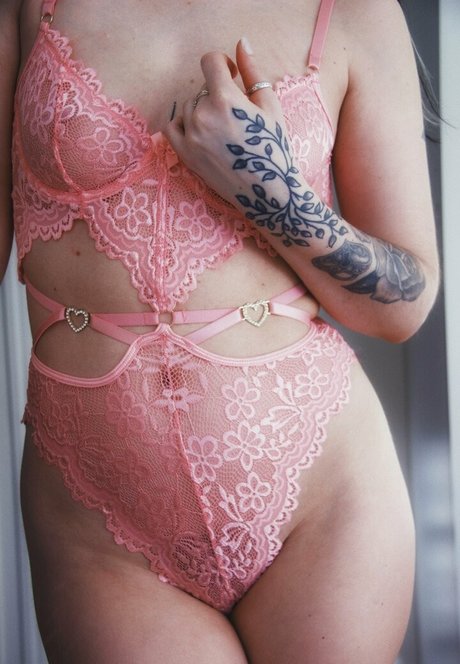 celinecorafree sexy star gallery