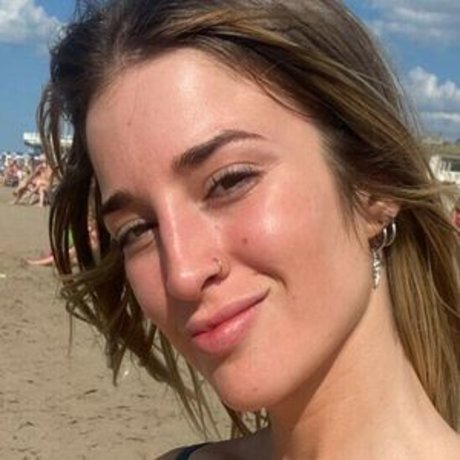 Hottie Sofia xxx model img