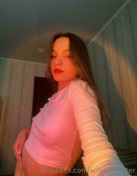 littlehottyvi free model gallery