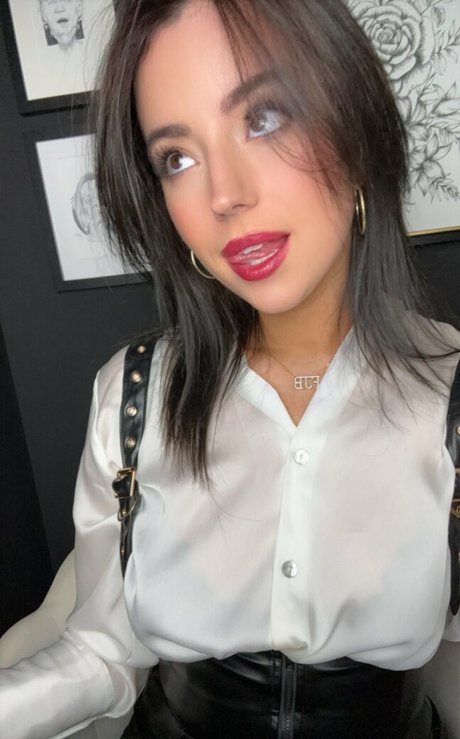 Ashley St Clair sexy pornstar img