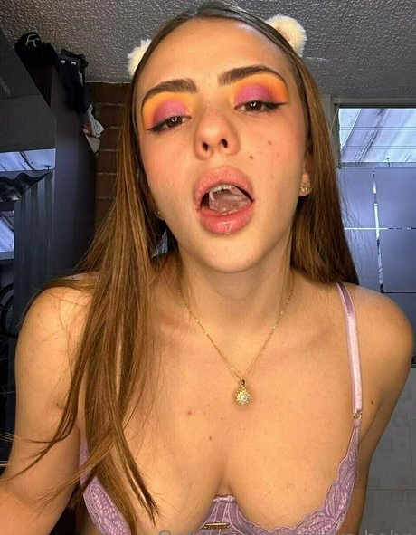 clara bohr star hot photo