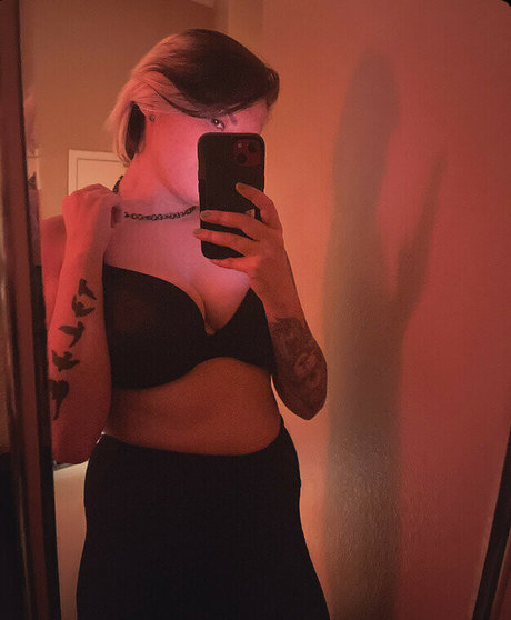 lil lexii model high quality img