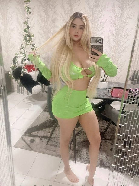 babycaroofficialllll naked pornstar photos