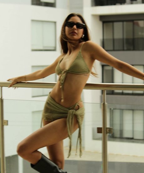 female masturbation onlyfans naked images