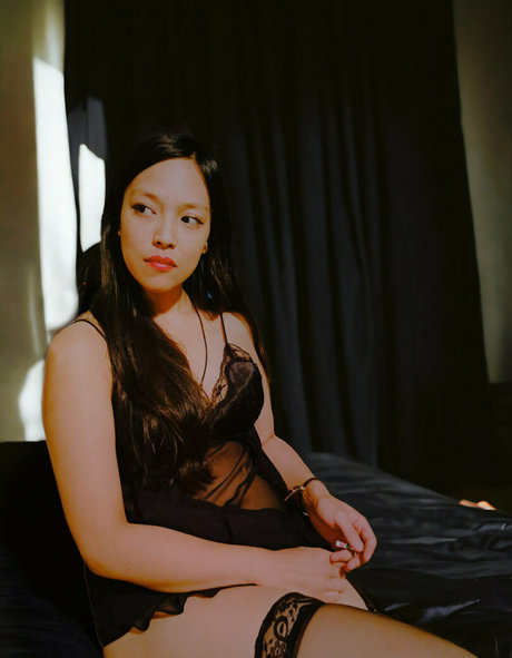 lolaxoficial pornstar sex images