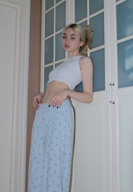 adelewilson__ star sexy galleries