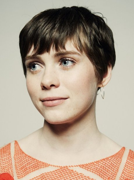 Sophia Lillis sex pornstar pics