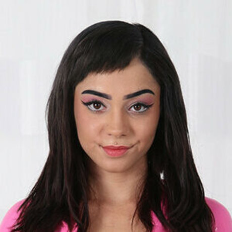 Skylar Locke model nice img