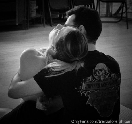 trenzalore shibari star naked image