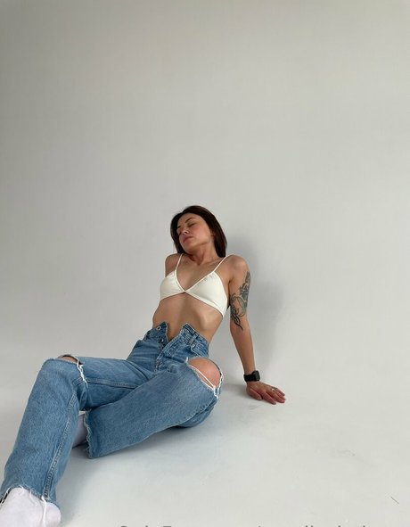 amelia holmes porn actress pics