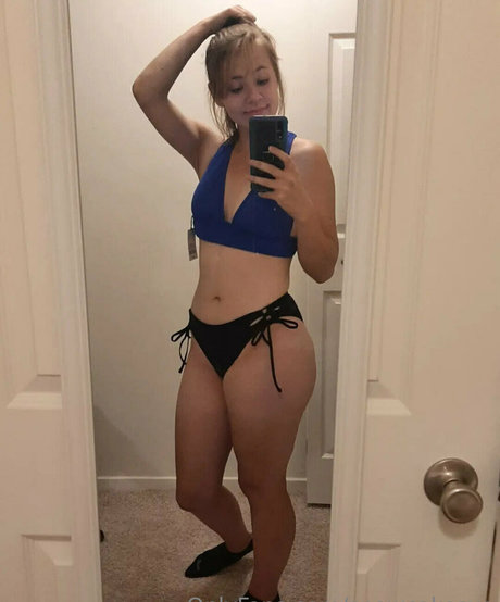 snowcakesxo pornstar adult image