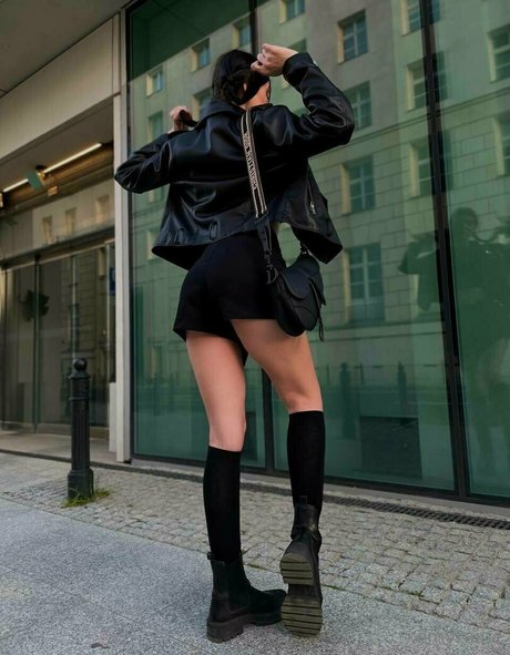 emyraine star nudes gallery