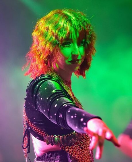 Melody Cristea free actress img