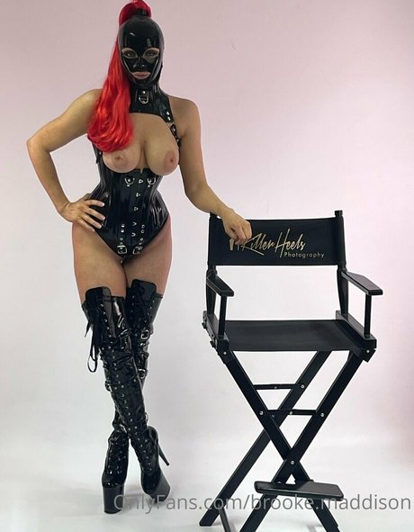 maddisontriplem star naked photos