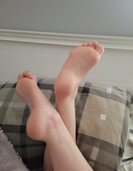 juiletssecret art model photos