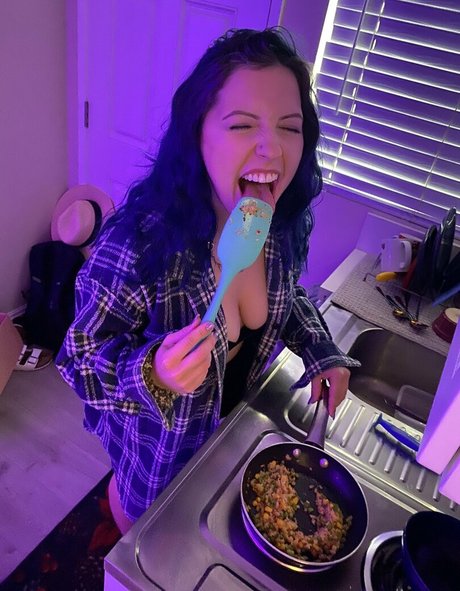 validationneeded star hot gallery