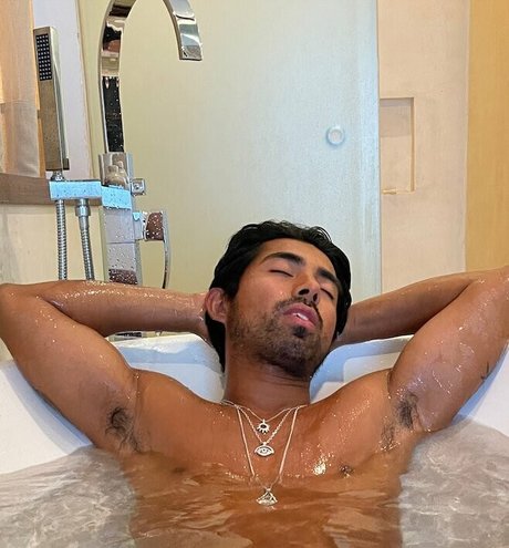 henryandkasey nude actress galleries