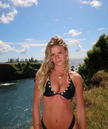 rubykesslerr star beautiful picture