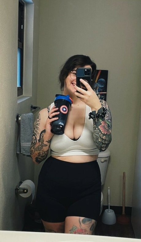 FrankieDarko exclusive model gallery