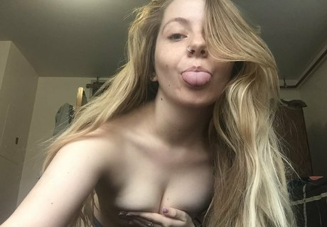 pov pussy onlyfans perfect pic