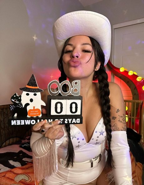 pixiewinn222 porn star photo