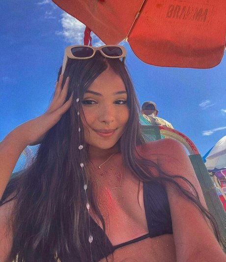 Luarabebe sexy pornstar gallery