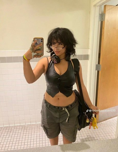 Roombaslayer69 model sex photos