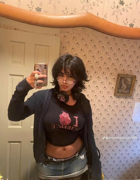 Roombaslayer69 beautiful pornstar gallery