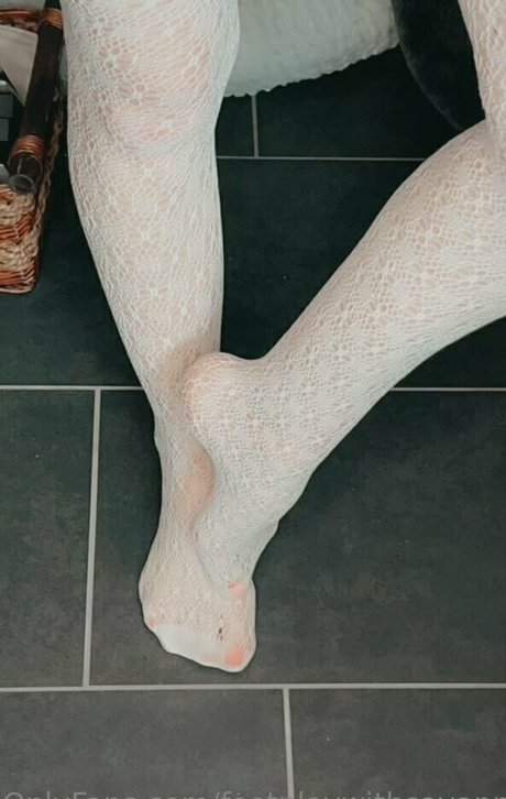 footplaywithsavanna pretty star pictures