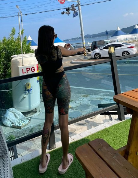 salvaje2022 model high quality photo