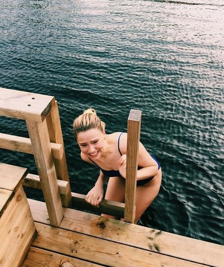 Dagny Norvoll Sandvik star erotic photos