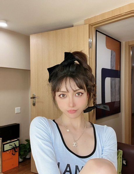 TS Xinxiaoxian_ adult star pics