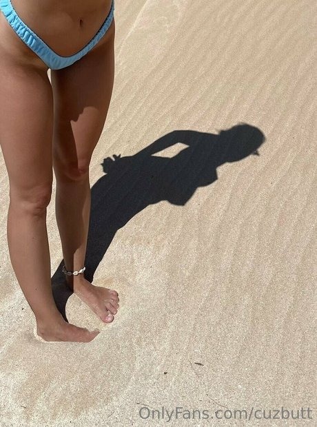 Cara Ellis model xxx picture