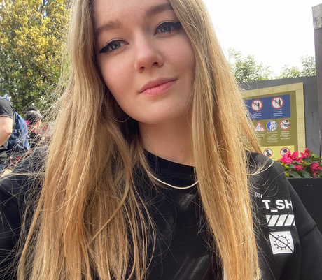 Cymanneth nudes pornstar image