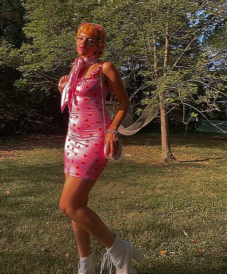 Rinnn 777 exclusive pornstar photos