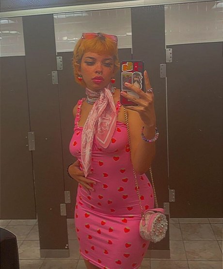 Rinnn 777 adult model archive