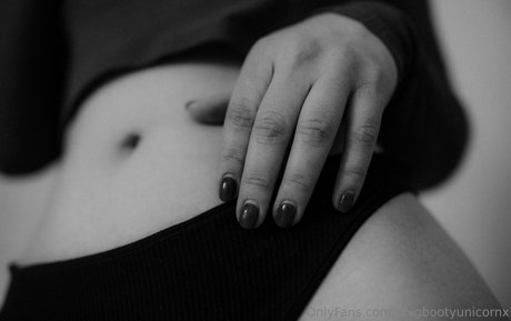 joi onlyfans hot porn photo