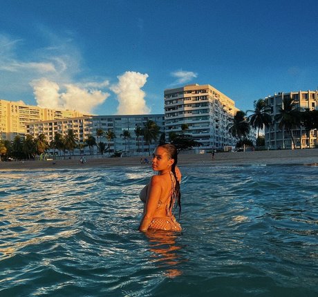 Madwavyy best actress archive