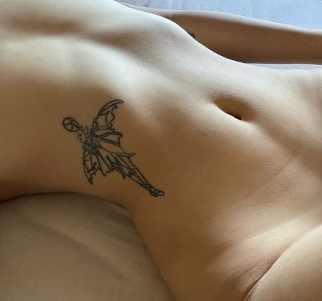 soberrybitter model top gallery