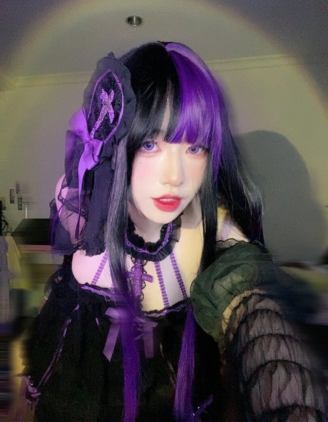 BunnieRennie sexy star galleries