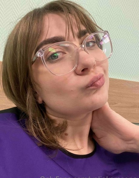 valiawixx pornstar pretty pics