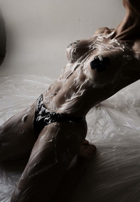 margo4ka model high quality image