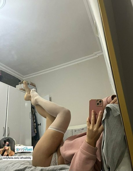 afroditlily nice model picture