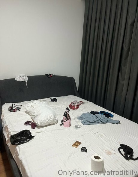 afroditlily pornstar sexy photo