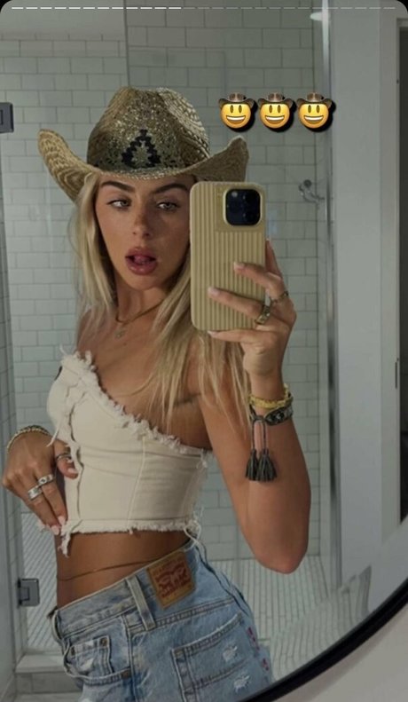 Cavinder Twins Profile pic