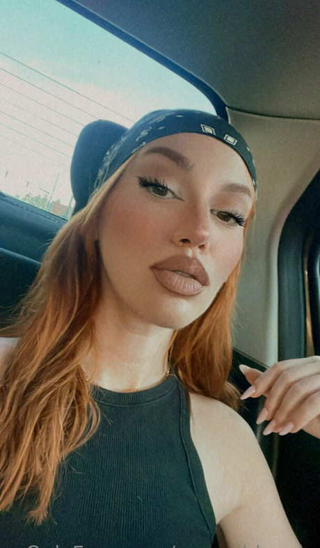 saraawildee pornstar nice gallery