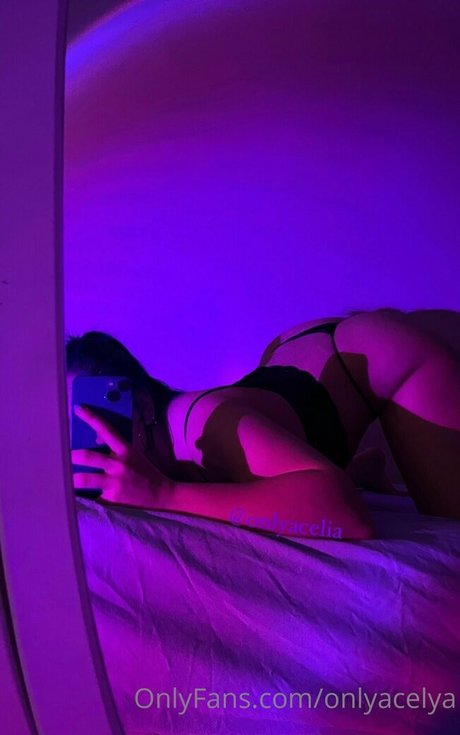 onlyacelya xxx model photos